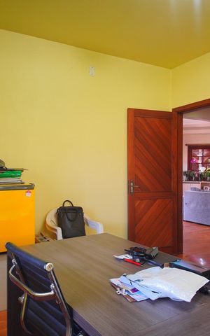 Casa à venda com 300m², 4 quartos e 3 vagasQuarto 3
