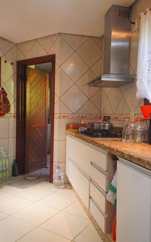 Casa à venda com 300m², 4 quartos e 3 vagasCozinha