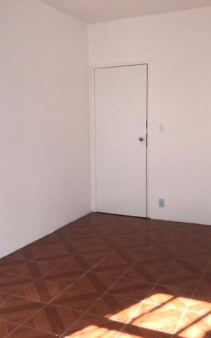 Apartamento à venda com 68m², 2 quartos e 1 vaga