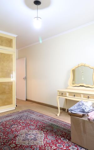 Casa à venda com 244m², 3 quartos e 4 vagasSuíte