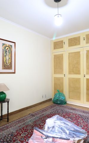 Casa à venda com 244m², 3 quartos e 4 vagasSuíte