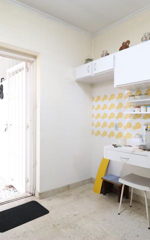 Casa à venda com 244m², 3 quartos e 4 vagasCozinha