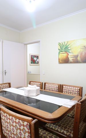 Casa à venda com 244m², 3 quartos e 4 vagasCopa