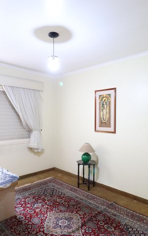 Casa à venda com 244m², 3 quartos e 4 vagasSuíte