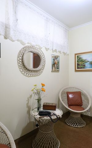 Casa à venda com 244m², 3 quartos e 4 vagasDetalhe
