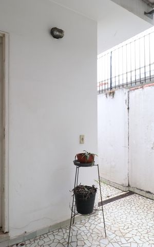 Casa à venda com 244m², 3 quartos e 4 vagasQuintal