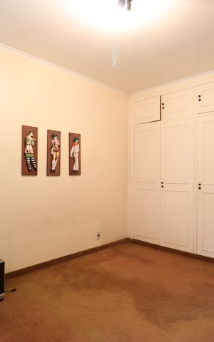 Casa à venda com 244m², 3 quartos e 4 vagasQuarto 1