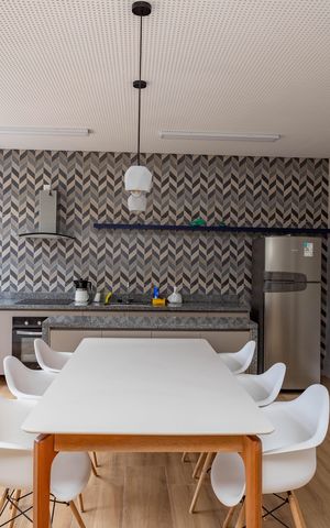 Apartamento para alugar com 43m², 2 quartos e 1 vaga Apartamento para alugar com 43m², 2 quartos e 1 vagaÁrea comum - Salão de festas