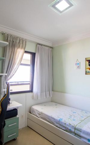 Apartamento à venda com 144m², 3 quartos e 4 vagas Apartamento à venda com 144m², 3 quartos e 4 vagasQuarto 3 - Suíte