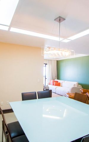 Apartamento à venda com 144m², 3 quartos e 4 vagas Apartamento à venda com 144m², 3 quartos e 4 vagasSala