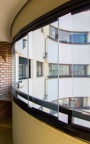 Apartamento à venda com 144m², 3 quartos e 4 vagas Apartamento à venda com 144m², 3 quartos e 4 vagasVista do quarto 1