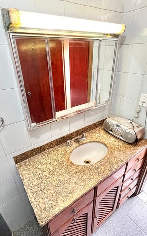 Casa à venda com 116m², 2 quartos e 2 vagas
