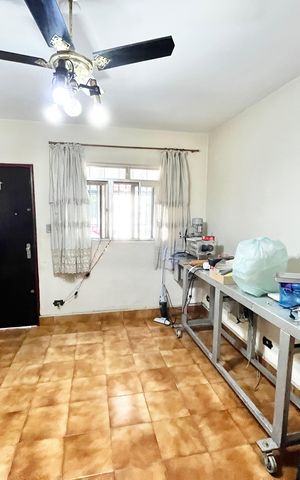 Casa à venda com 116m², 2 quartos e 2 vagas