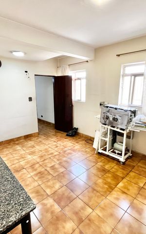 Casa à venda com 116m², 2 quartos e 2 vagas