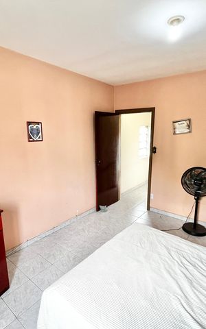 Casa à venda com 116m², 2 quartos e 2 vagas