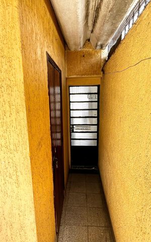 Casa à venda com 116m², 2 quartos e 2 vagas