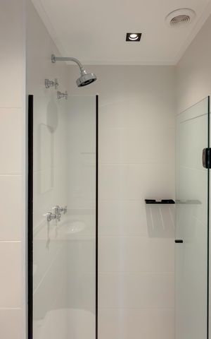 Studio à venda com 30m², 1 quarto e sem vaga Studio à venda com 30m², 1 quarto e sem vagaBanheiro