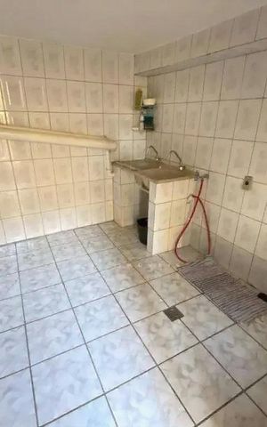 Casa à venda com 250m², 4 quartos e 2 vagas