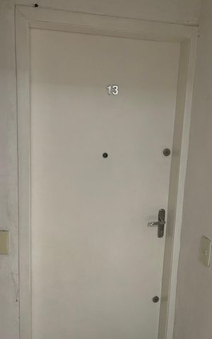 Apartamento à venda com 30m², 1 quarto e sem vaga Apartamento à venda com 30m², 1 quarto e sem vagaEntrada