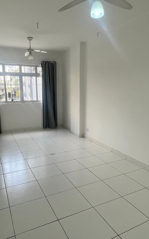Apartamento à venda com 30m², 1 quarto e sem vaga Apartamento à venda com 30m², 1 quarto e sem vagaSala/Quarto