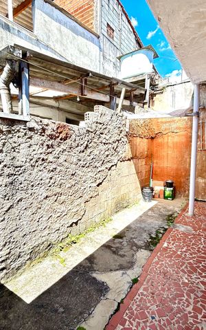 Casa à venda com 40m², 1 quarto e sem vaga Casa à venda com 40m², 1 quarto e sem vagaQuintal
