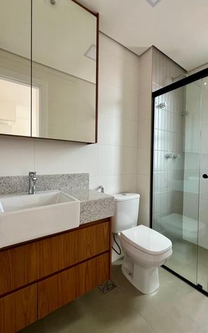 Apartamento à venda com 128m², 2 quartos e 3 vagasbanho