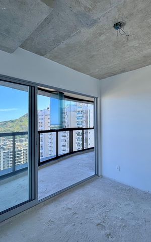 Apartamento à venda com 104m², 3 quartos e 2 vagas Apartamento à venda com 104m², 3 quartos e 2 vagasSuíte