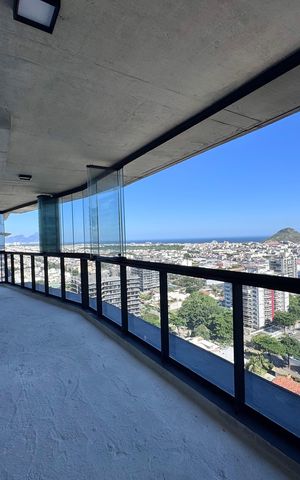 Apartamento à venda com 104m², 3 quartos e 2 vagas Apartamento à venda com 104m², 3 quartos e 2 vagasVaranda