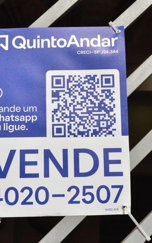 Casa à venda com 350m², 2 quartos e 5 vagasPlaca