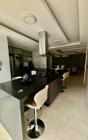 Casa para alugar com 420m², 3 quartos e 2 vagas Casa para alugar com 420m², 3 quartos e 2 vagasCozinha