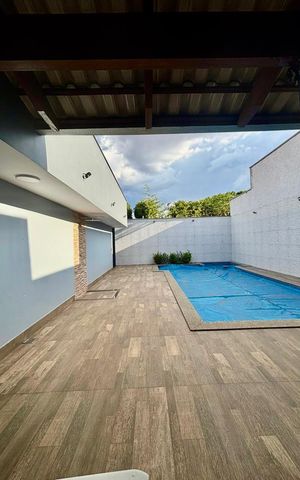Casa para alugar com 420m², 3 quartos e 2 vagas Casa para alugar com 420m², 3 quartos e 2 vagasÁrea externa