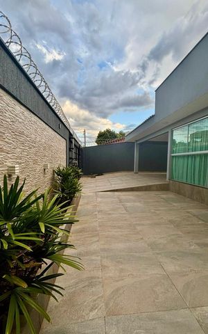 Casa para alugar com 420m², 3 quartos e 2 vagas Casa para alugar com 420m², 3 quartos e 2 vagasÁrea externa