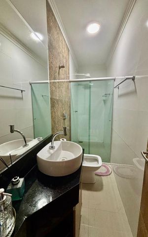 Casa para alugar com 420m², 3 quartos e 2 vagas Casa para alugar com 420m², 3 quartos e 2 vagasBanheiro 1