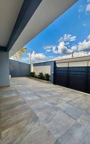 Casa para alugar com 420m², 3 quartos e 2 vagas Casa para alugar com 420m², 3 quartos e 2 vagasÁrea externa