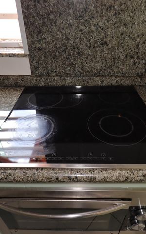 Casa à venda com 250m², 2 quartos e 3 vagasCozinha - Cooktop