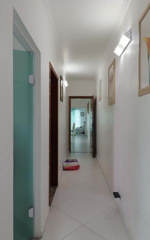 Casa à venda com 250m², 2 quartos e 3 vagasCorredor