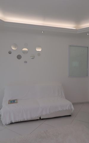 Casa à venda com 250m², 2 quartos e 3 vagasSala