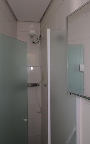 Casa à venda com 250m², 2 quartos e 3 vagasBanheiro da Suíte