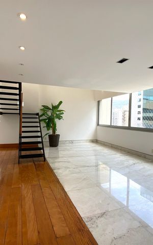 Apartamento à venda com 274m², 4 quartos e 3 vagas Apartamento à venda com 274m², 4 quartos e 3 vagasSala