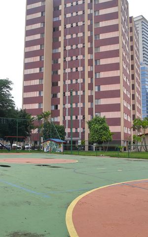 Apartamento à venda com 70m², 3 quartos e 1 vagaÁrea comum- Quadra Esportiva 