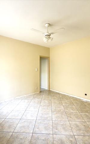Apartamento para alugar com 71m², 2 quartos e 1 vaga Apartamento para alugar com 71m², 2 quartos e 1 vagaSala