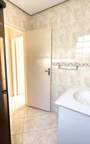 Apartamento para alugar com 71m², 2 quartos e 1 vaga Apartamento para alugar com 71m², 2 quartos e 1 vagaBanheiro