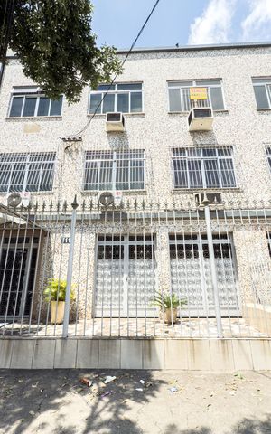 Apartamento para alugar com 71m², 2 quartos e 1 vaga Apartamento para alugar com 71m², 2 quartos e 1 vagaFachada