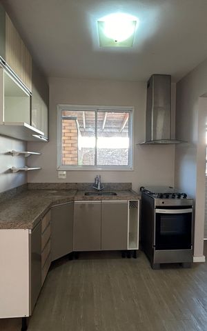 Casa para alugar com 85m², 2 quartos e 1 vaga Casa para alugar com 85m², 2 quartos e 1 vagaCozinha