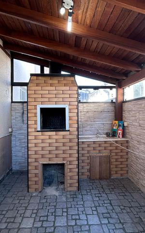 Casa para alugar com 85m², 2 quartos e 1 vaga Casa para alugar com 85m², 2 quartos e 1 vagaPátio