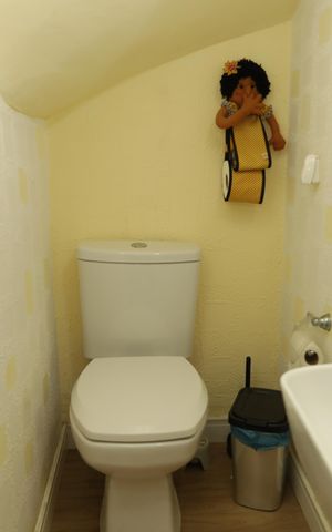Casa à venda com 136m², 2 quartos e 1 vagaBanheiro 3 - Lavabo