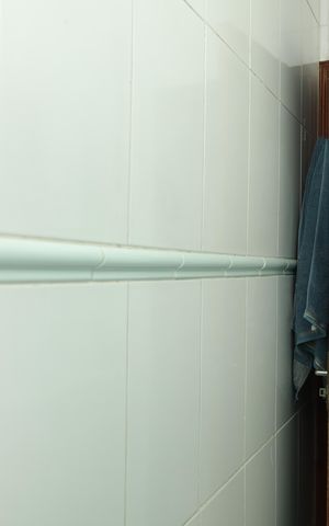 Casa à venda com 136m², 2 quartos e 1 vagaBanheiro 1 - Suíte 1