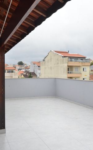 Apartamento à venda com 146m², 3 quartos e 2 vagasCobertura