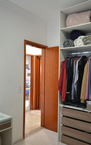 Apartamento à venda com 146m², 3 quartos e 2 vagasCloset da suíte