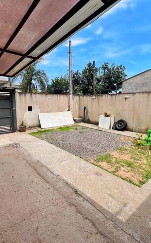 Casa à venda com 180m², 3 quartos e 1 vaga
